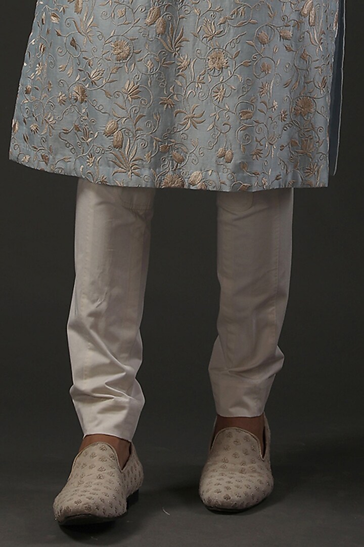 Powder Blue Chanderi Silk Resham Embroidered Kurta Set by Rohit Bal Men at Pernia's Pop Up Shop