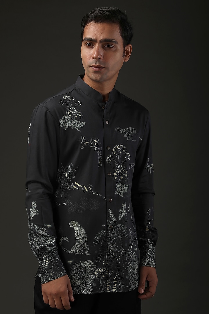 Black Poplin Shibori Digital Printed Party Wear Shirt by Rohit Bal Men at Pernia's Pop Up Shop