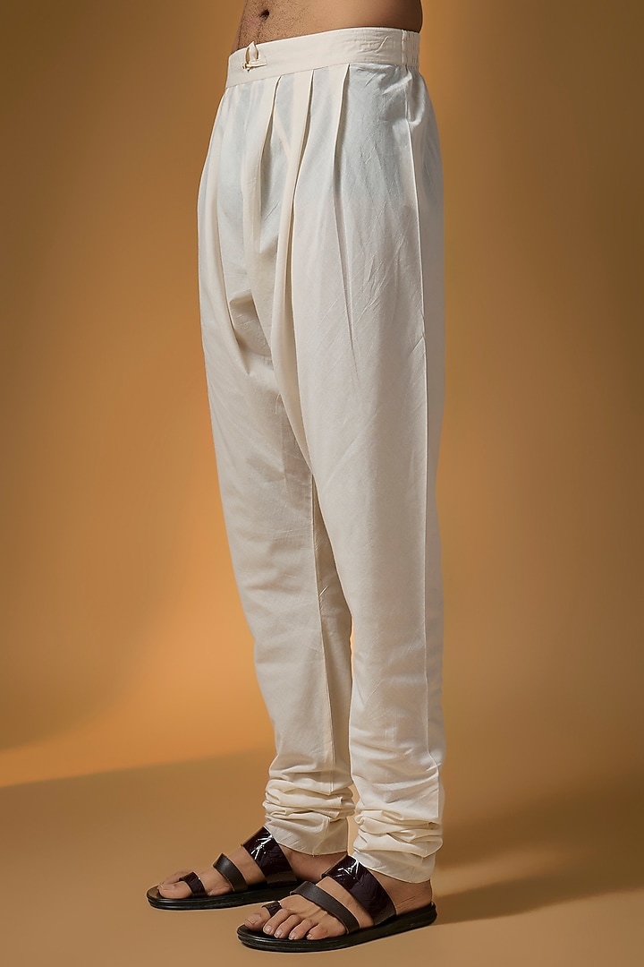 Ivory Chanderi Kurta Set by Rohit Bal Men at Pernia's Pop Up Shop