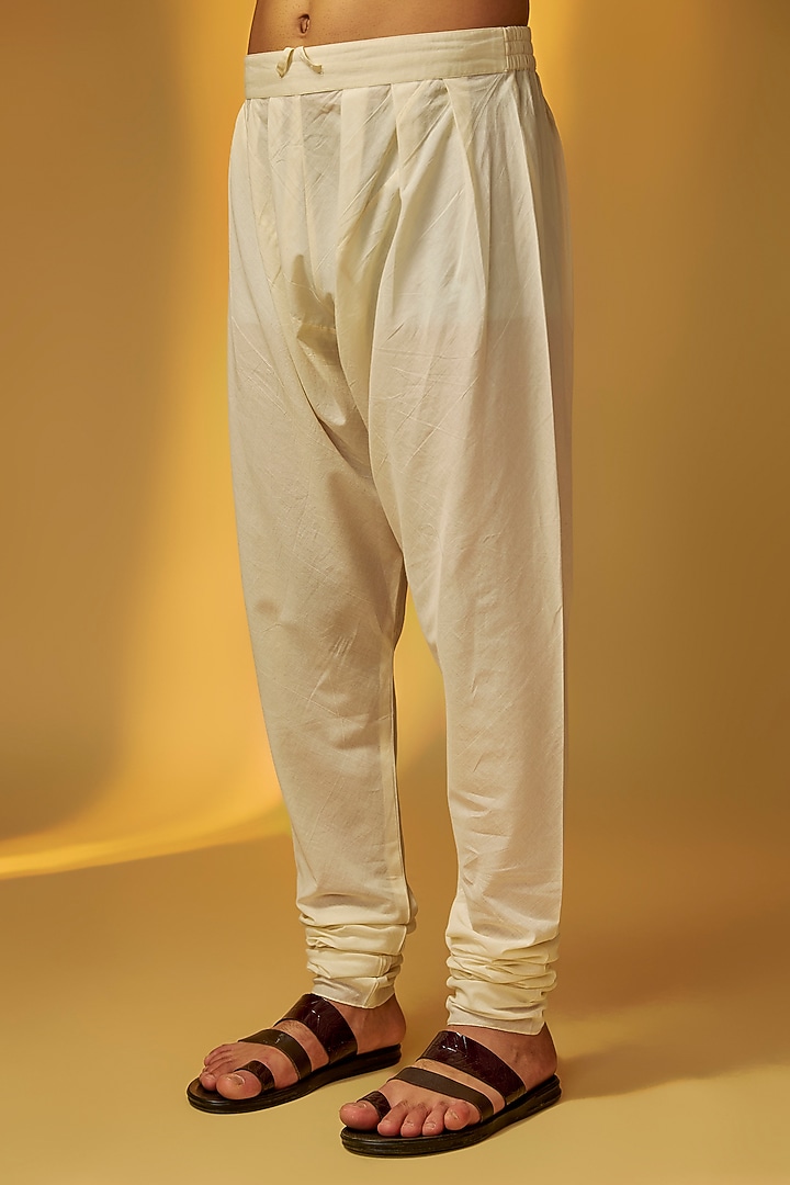 Blue Chanderi Kurta Set by Rohit Bal Men at Pernia's Pop Up Shop
