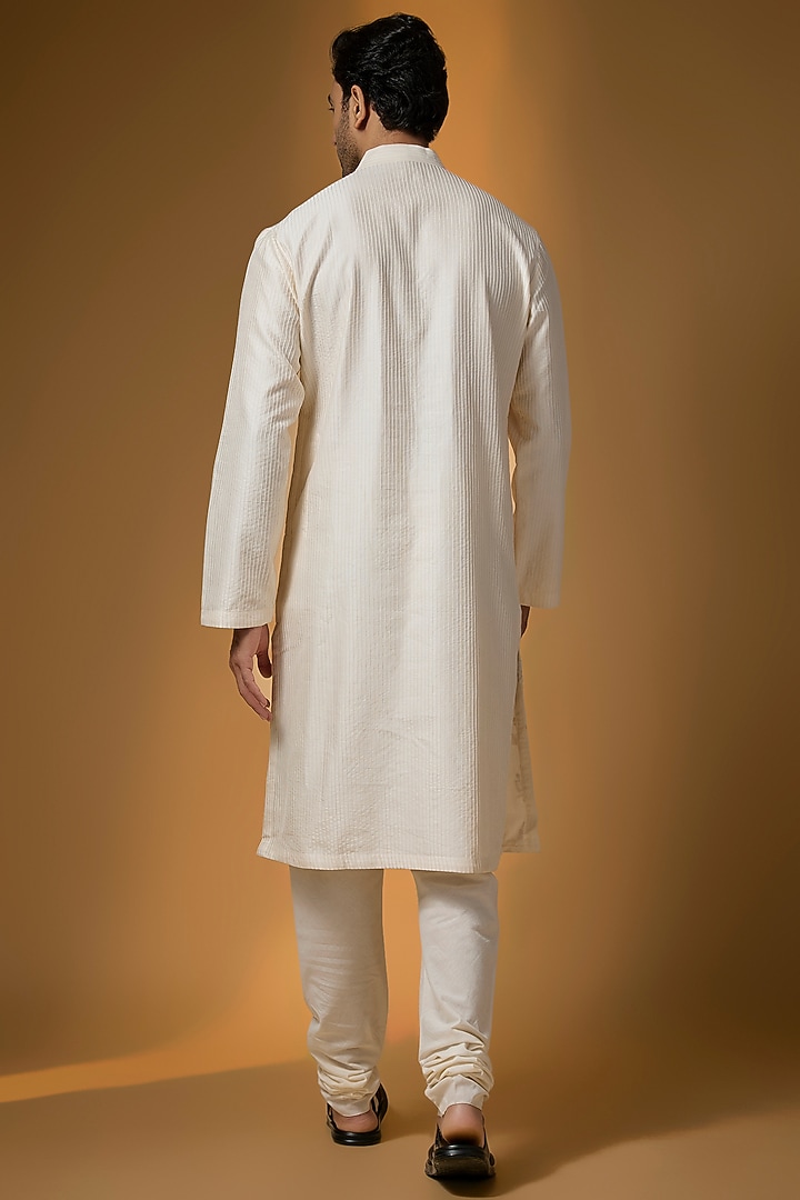 Ivory Chanderi Kurta Set by Rohit Bal Men at Pernia's Pop Up Shop