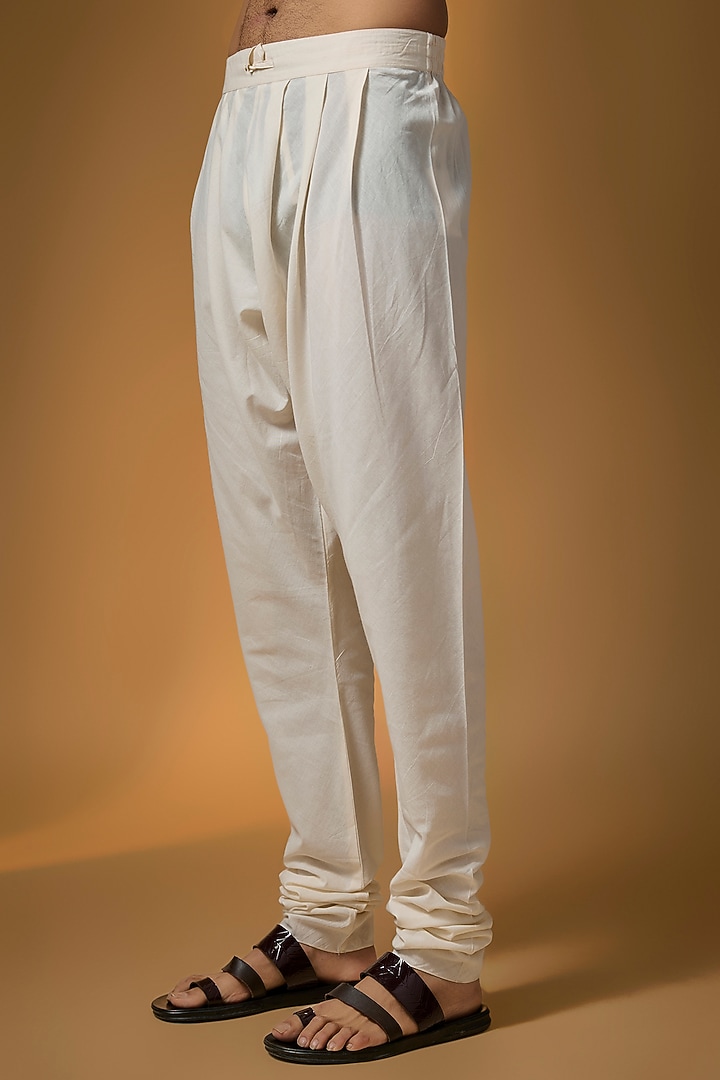 Ivory Chanderi Kurta Set by Rohit Bal Men at Pernia's Pop Up Shop