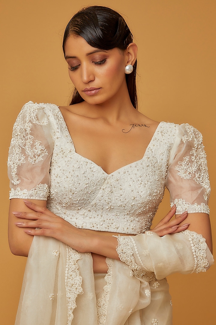 White Organza Hand Embroidered Wedding Saree Set by Ranbir Mukherjee at Pernia's Pop Up Shop