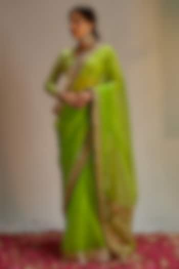 Green Organza Jaal & Lace Hand Embroidered Saree Set by Ranbir Mukherjee at Pernia's Pop Up Shop