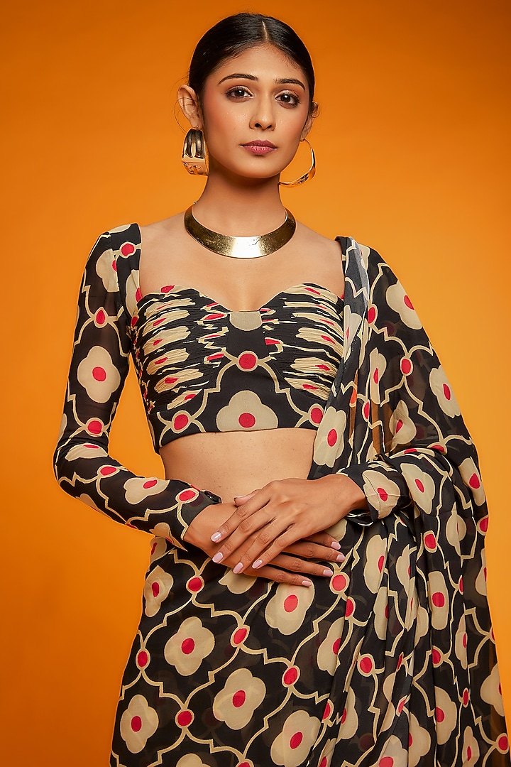 Black & Beige Viscose Georgette Printed Festive Saree Set by Ranbir Mukherjee at Pernia's Pop Up Shop
