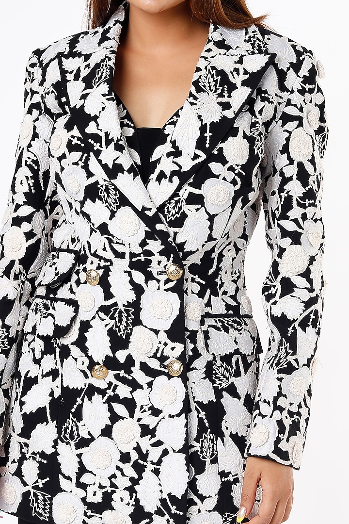 Black & White Embroidered Blazer Set by Ranbir Mukherjee at Pernia's Pop Up Shop