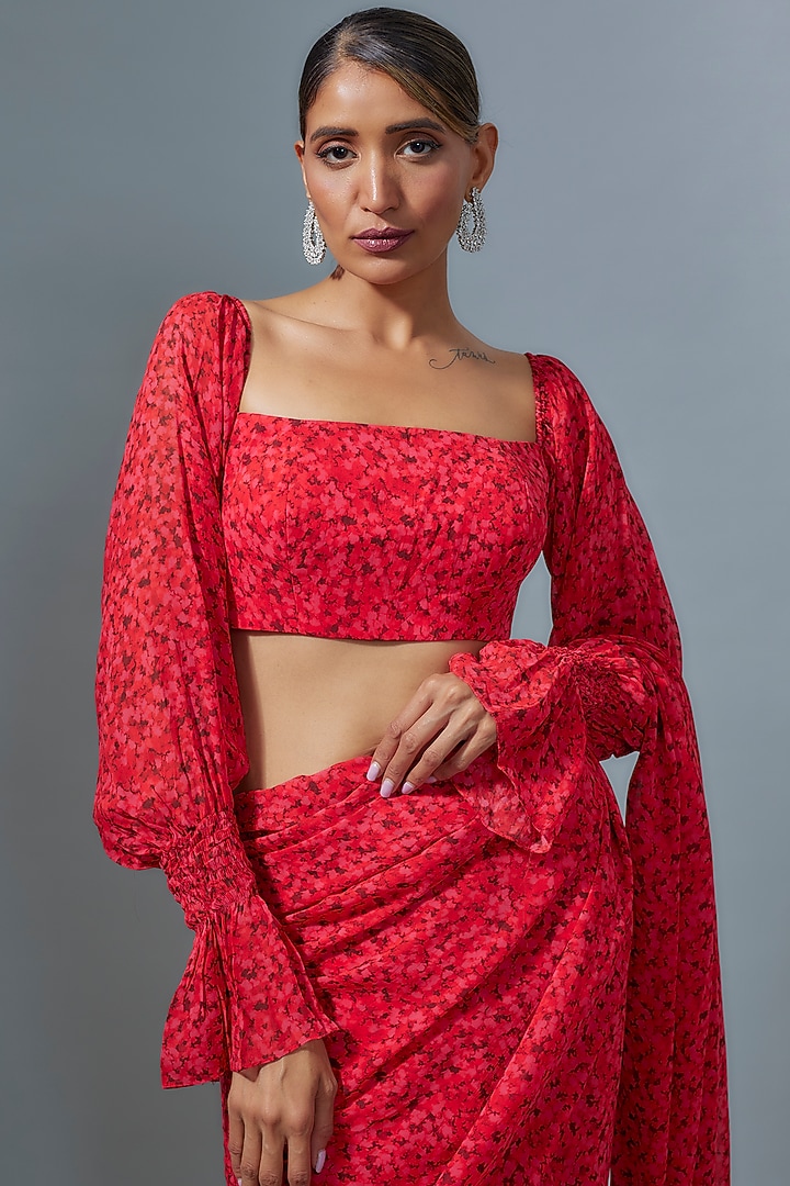 Red Viscose Georgette Abstract Printed Festive Saree Set by Ranbir Mukherjee at Pernia's Pop Up Shop