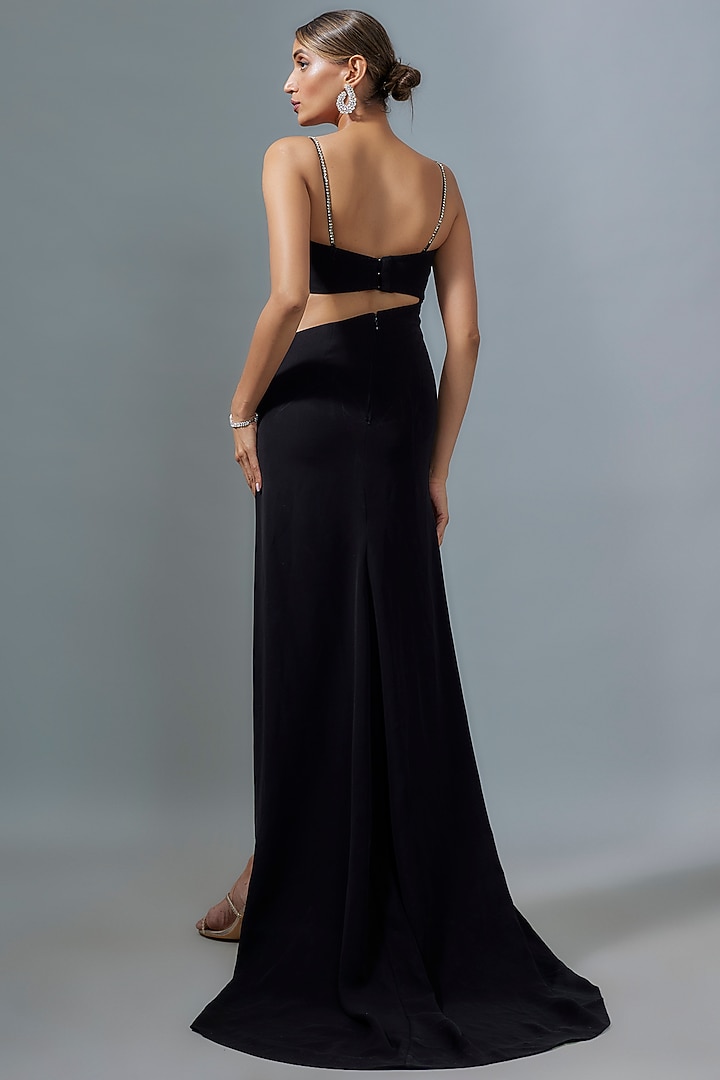 Black Crepe Diamond Embroidered Party Wear Gown by Ranbir Mukherjee at Pernia's Pop Up Shop