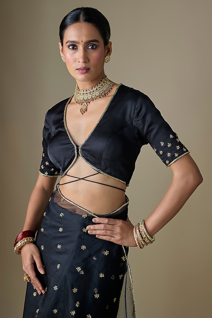 Black Pure Silk Organza Boota Hand Embroidered Wedding Saree Set by Ranbir Mukherjee at Pernia's Pop Up Shop