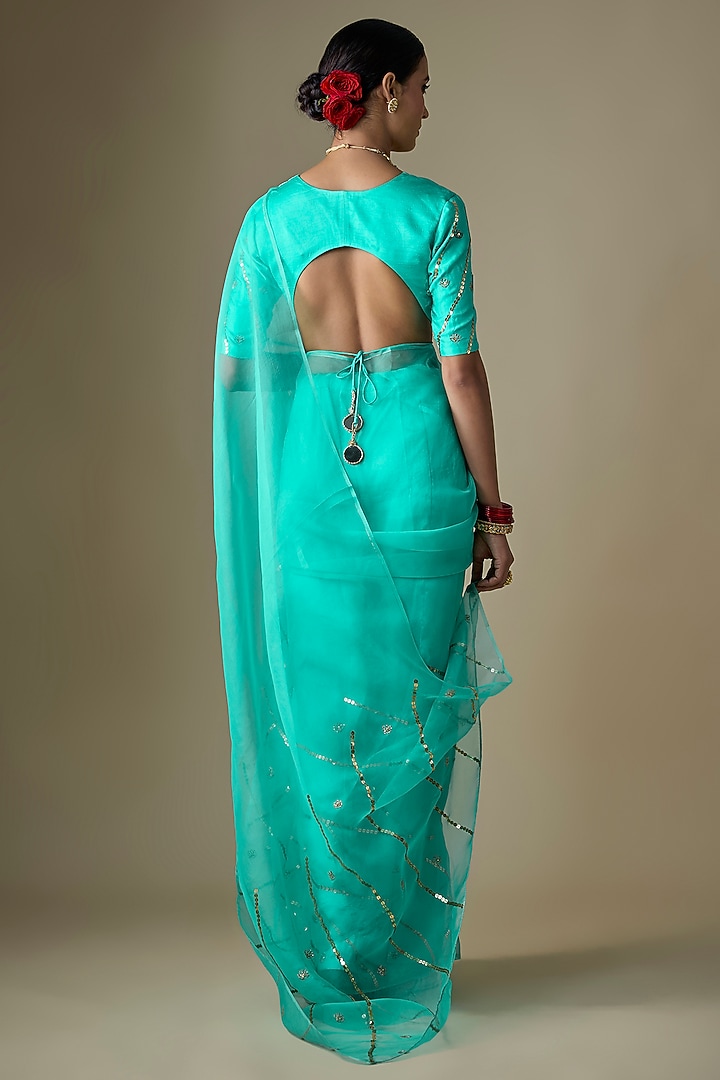 Blue Pure Silk Organza Tikki Hand Embroidered Wedding Saree Set by Ranbir Mukherjee at Pernia's Pop Up Shop