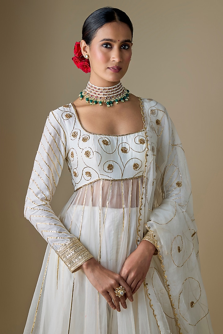 White Pure Silk Organza Pitta Hand Embroidered Wedding Anarkali Set by Ranbir Mukherjee at Pernia's Pop Up Shop