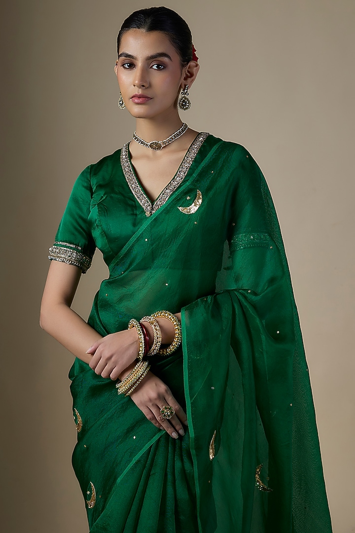 Green Pure Silk Organza Hand Embroidered Party Wear Saree Set by Ranbir Mukherjee at Pernia's Pop Up Shop