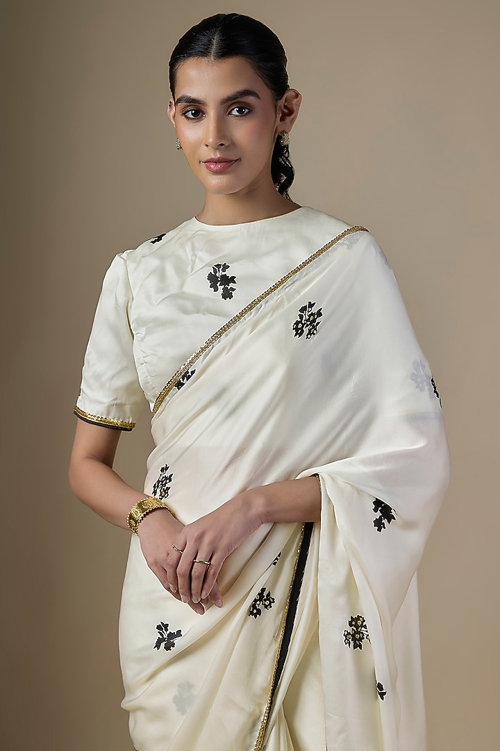 White Pure Satin Silk Organza Hand Embroidered Party Wear Saree Set by Ranbir Mukherjee at Pernia's Pop Up Shop