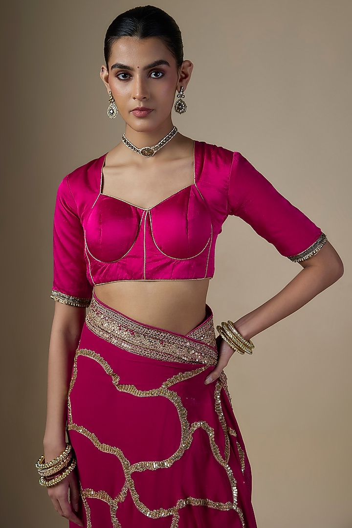 Pink Georgette Hand Embroidered Reception Saree Set by Ranbir Mukherjee at Pernia's Pop Up Shop