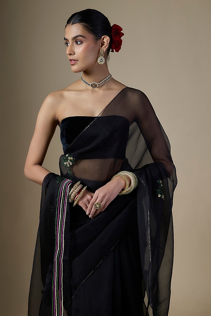 Black Pure Silk Organza Embroidered Party Wear Saree Set by Ranbir Mukherjee at Pernia's Pop Up Shop