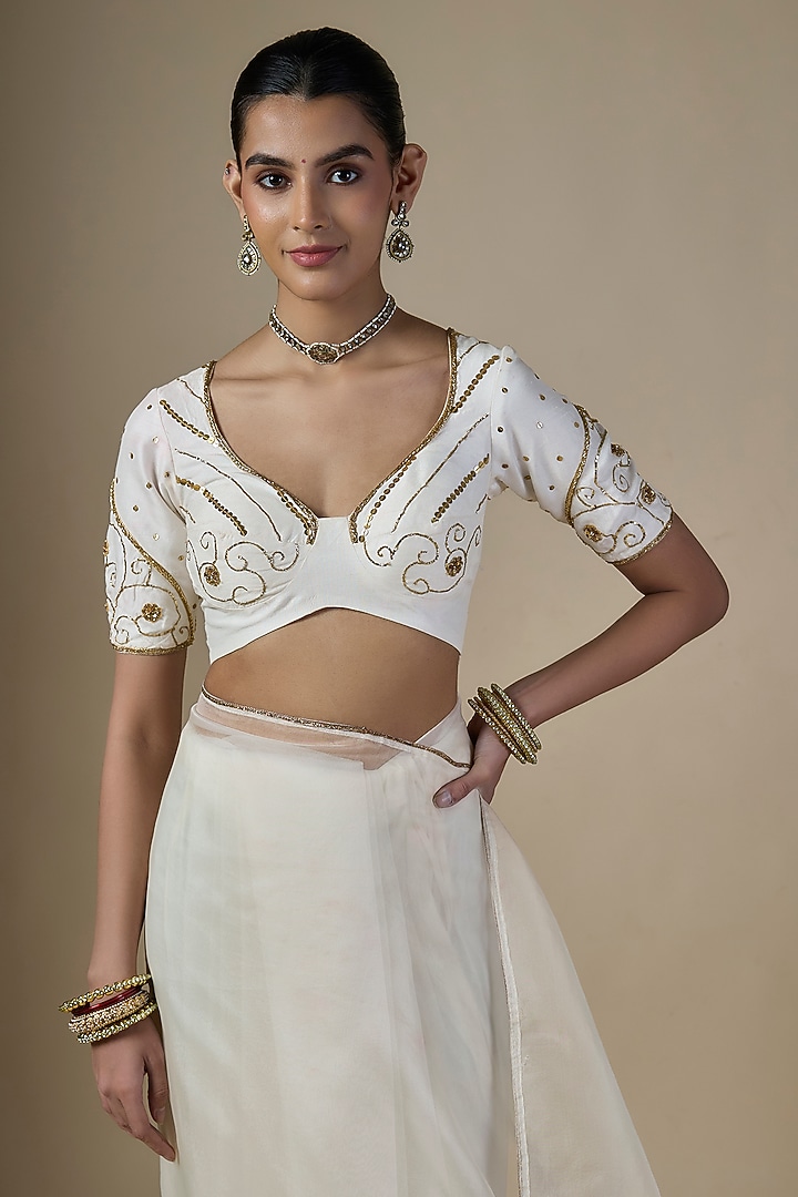 White Pure Silk Organza Embroidered Wedding Saree Set by Ranbir Mukherjee at Pernia's Pop Up Shop