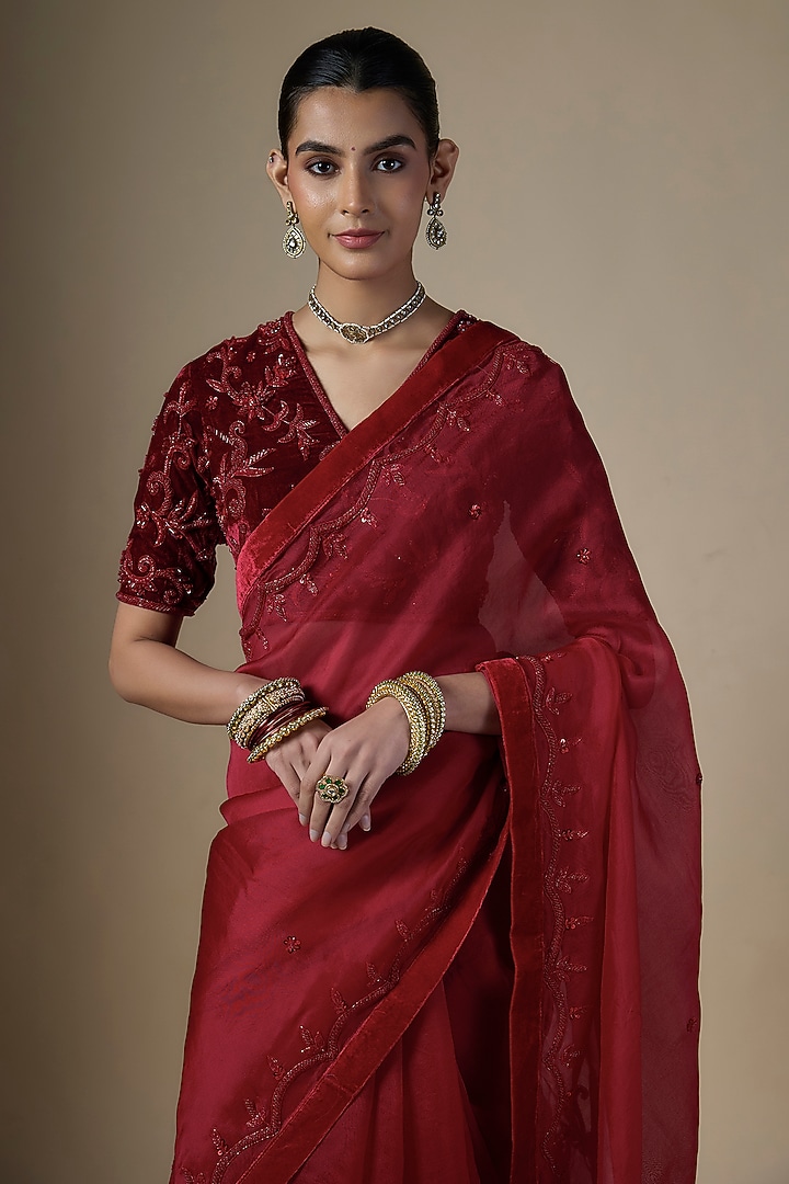 Red Pure Silk Organza Embroidered Wedding Saree Set by Ranbir Mukherjee at Pernia's Pop Up Shop