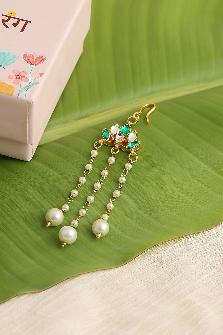 Gold Finish Glass Kundan Hair Pin For Girls by Ruby Raang Kids at Pernia's Pop Up Shop