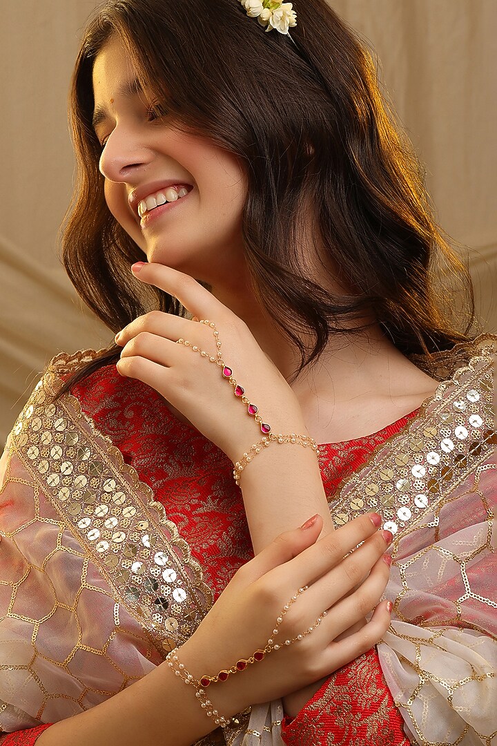 Gold Finish Glass Kundan Haathphool For Girls (Set of 2) by Ruby Raang Kids at Pernia's Pop Up Shop