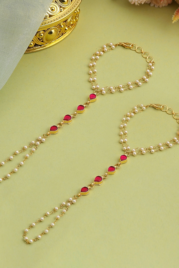 Gold Finish Glass Kundan Haathphool For Girls (Set of 2) by Ruby Raang Kids at Pernia's Pop Up Shop