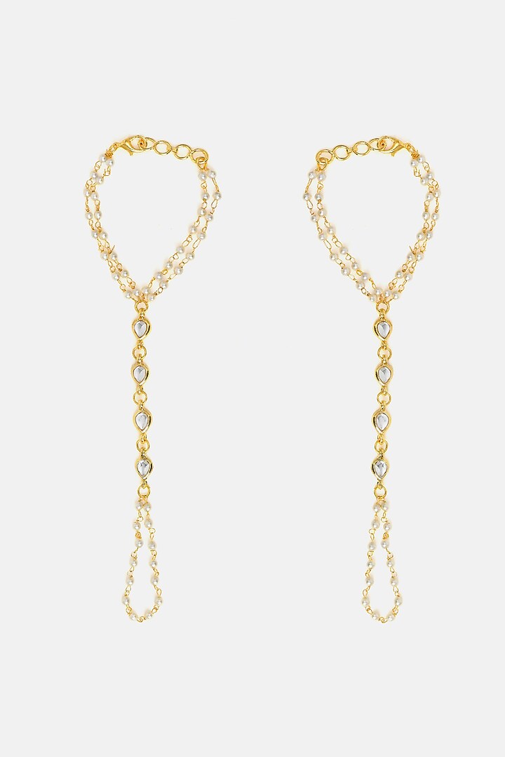 Gold Finish Glass Kundan Haathphool For Girls (Set of 2) by Ruby Raang Kids at Pernia's Pop Up Shop