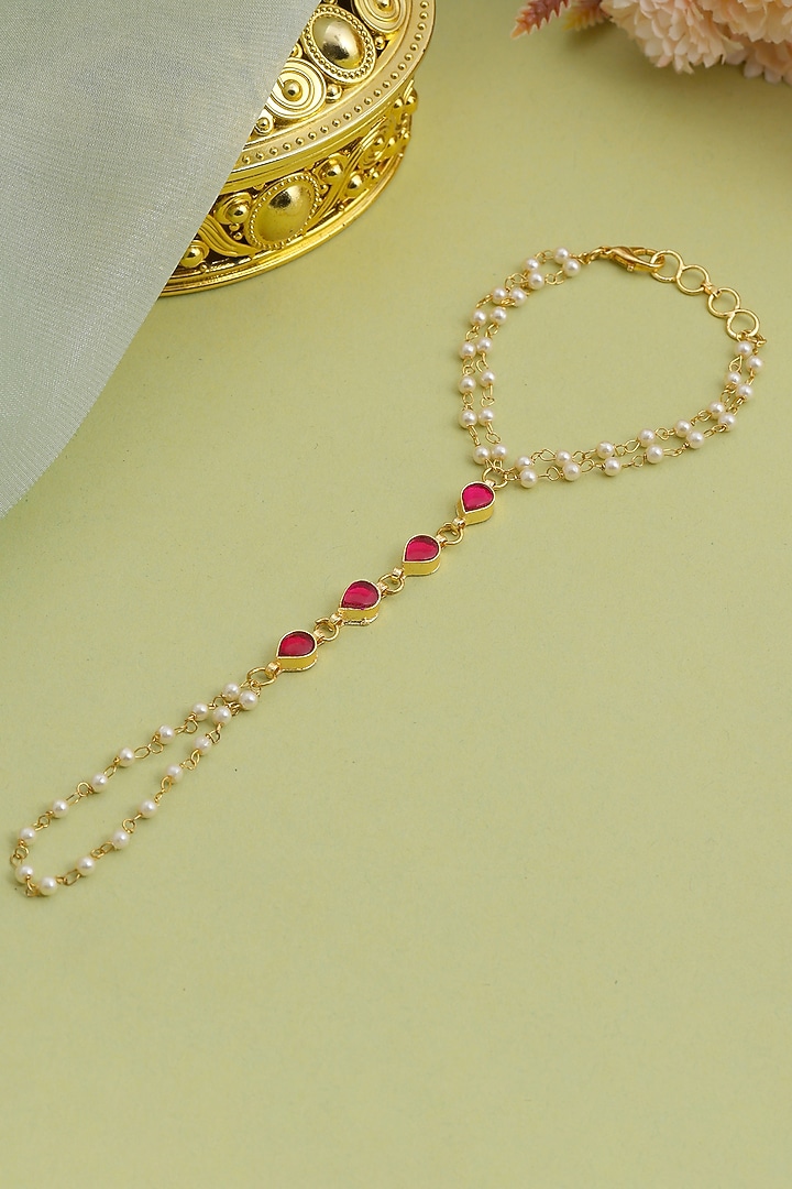 Gold Finish Glass Kundan Haathphool For Girls by Ruby Raang Kids  at Pernia's Pop Up Shop