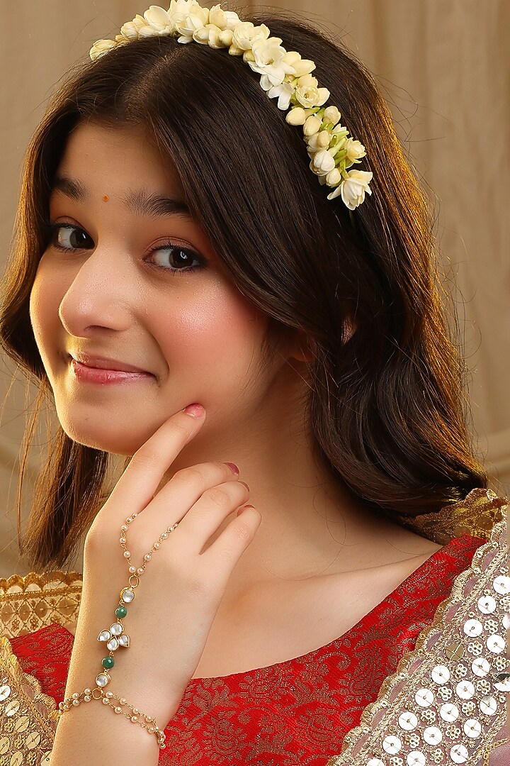 Gold Finish Glass Kundan Haathphool For Girls by Ruby Raang Kids  at Pernia's Pop Up Shop