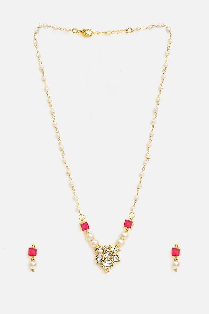 Gold Finish Glass Kundan Choker Necklace Set For Girls by Ruby Raang Kids  at Pernia's Pop Up Shop