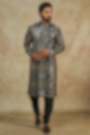 Black Georgette Printed & Embroidered Kurta by Rabani & Rakha Men at Pernia's Pop Up Shop