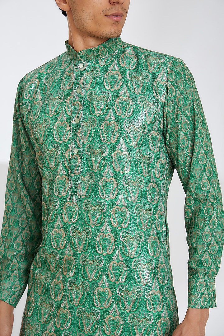 Green Crepe Printed Kurta Set by Rabani & Rakha Men at Pernia's Pop Up Shop
