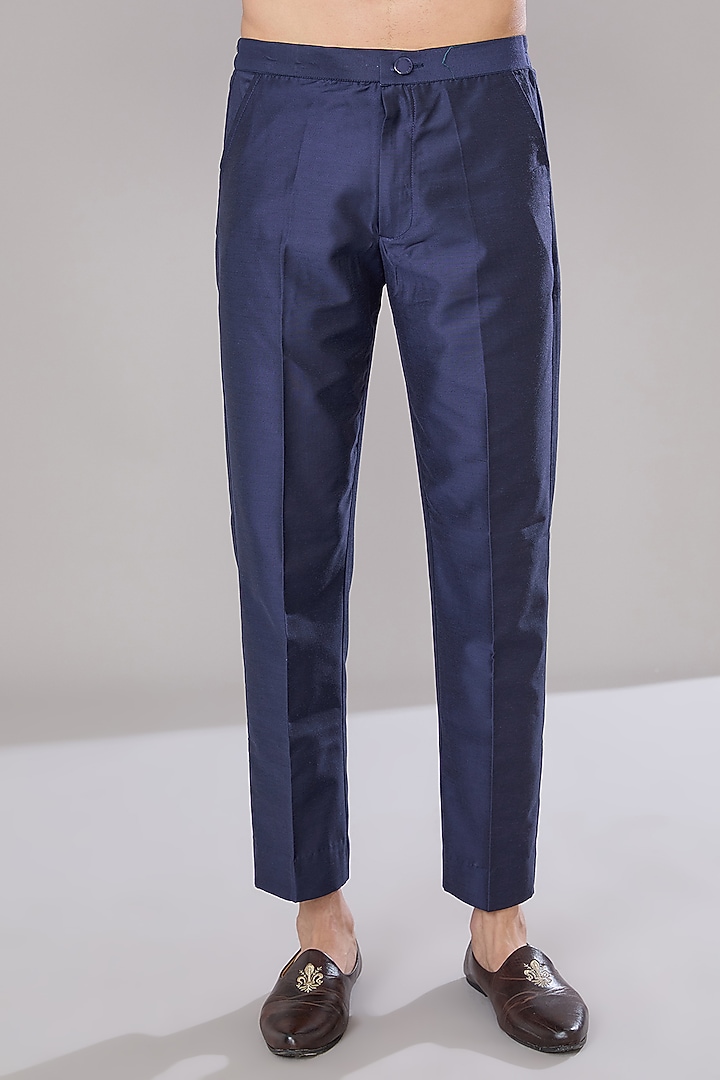 Blue Georgette Sequins Embroidered Kurta Set by Rabani & Rakha Men at Pernia's Pop Up Shop