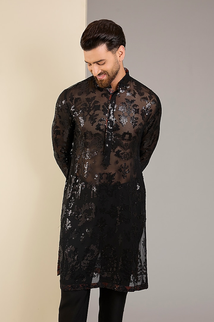 Black Georgette Sequins Embroidered Kurta by Rabani & Rakha Men at Pernia's Pop Up Shop