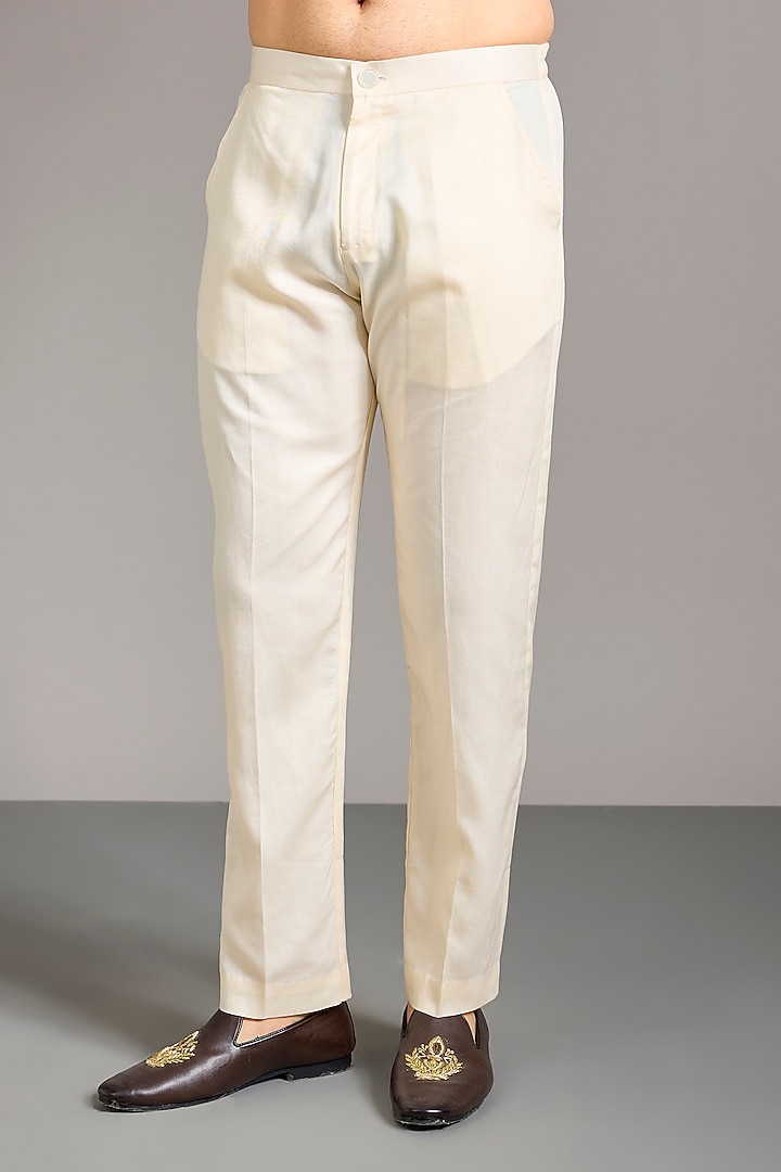 Ivory Georgette Sequin Embroidered Kurta Set by Rabani & Rakha Men at Pernia's Pop Up Shop