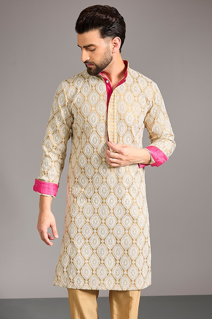 Gold Georgette Thread Work Kurta Set by Rabani & Rakha Men at Pernia's Pop Up Shop