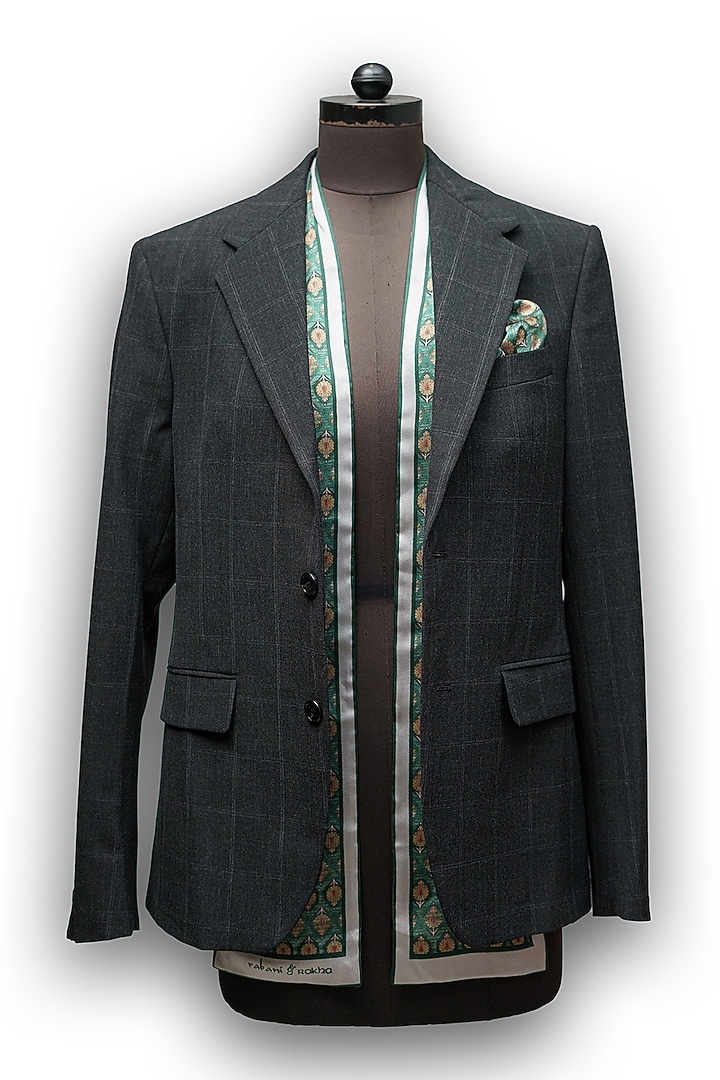 Green Satin Printed Pocket Square & Neck Stole Gift Box by Rabani & Rakha Men at Pernia's Pop Up Shop