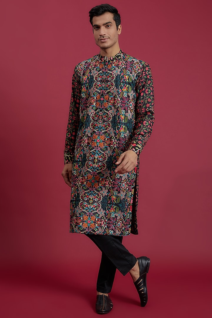 Black Crepe & Georgette Kurta Set by Rabani & Rakha Men at Pernia's Pop Up Shop