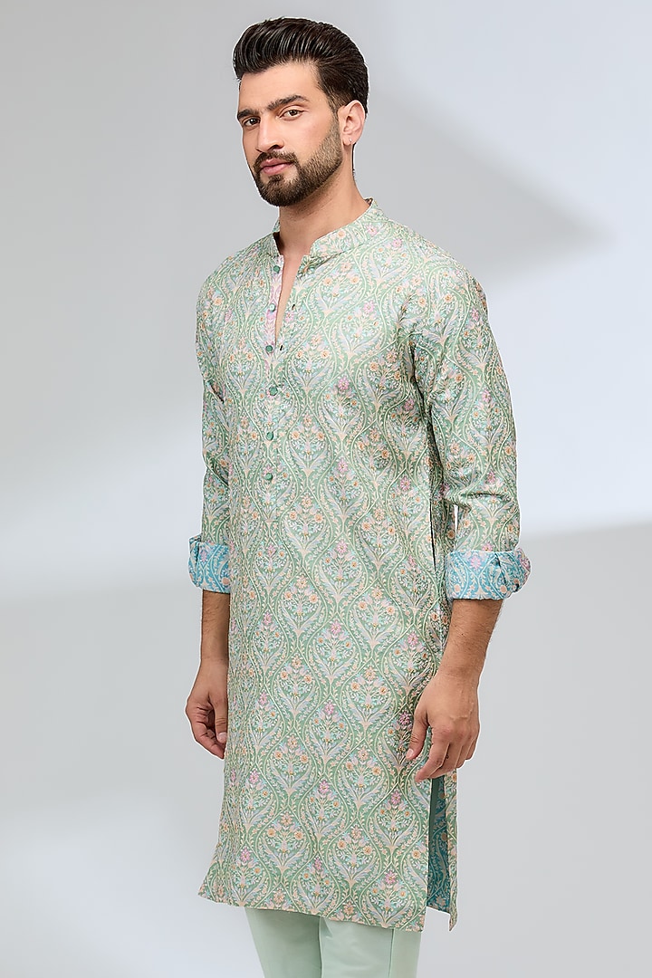Green Georgette Thread Embroidered Kurta Set by Rabani & Rakha Men at Pernia's Pop Up Shop