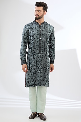 Black Silk Shibori Printed Kurta Set by Rabani & Rakha Men