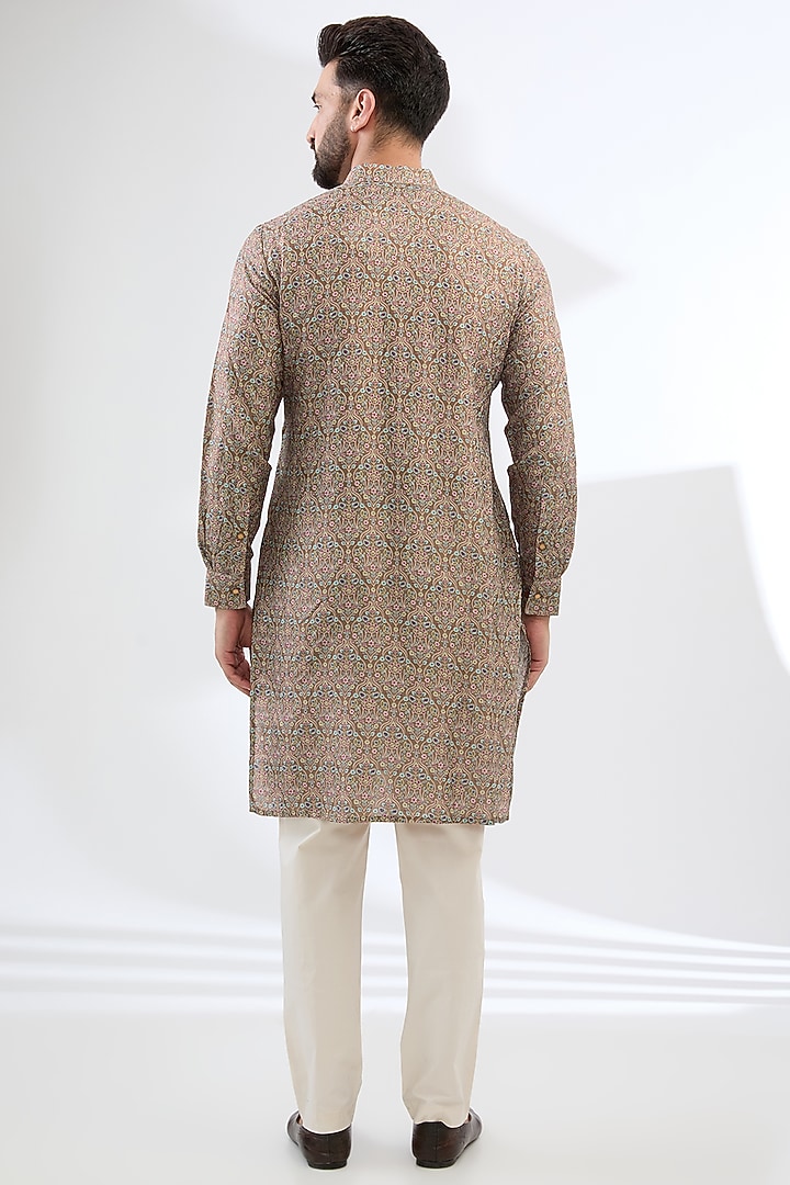 Gold Georgette Thread Embroidered Kurta Set by Rabani & Rakha Men at Pernia's Pop Up Shop