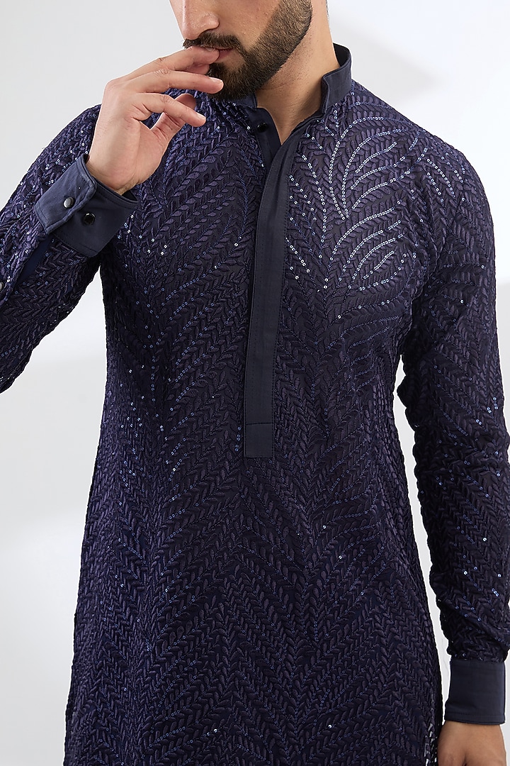Blue Georgette Thread Embroidered Kurta Set by Rabani & Rakha Men at Pernia's Pop Up Shop