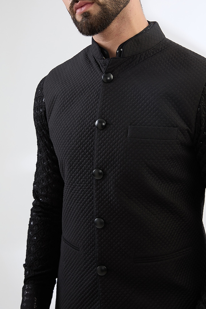 Black Georgette Thread Embroidered Quilted Bundi Jacket Set by Rabani & Rakha Men at Pernia's Pop Up Shop