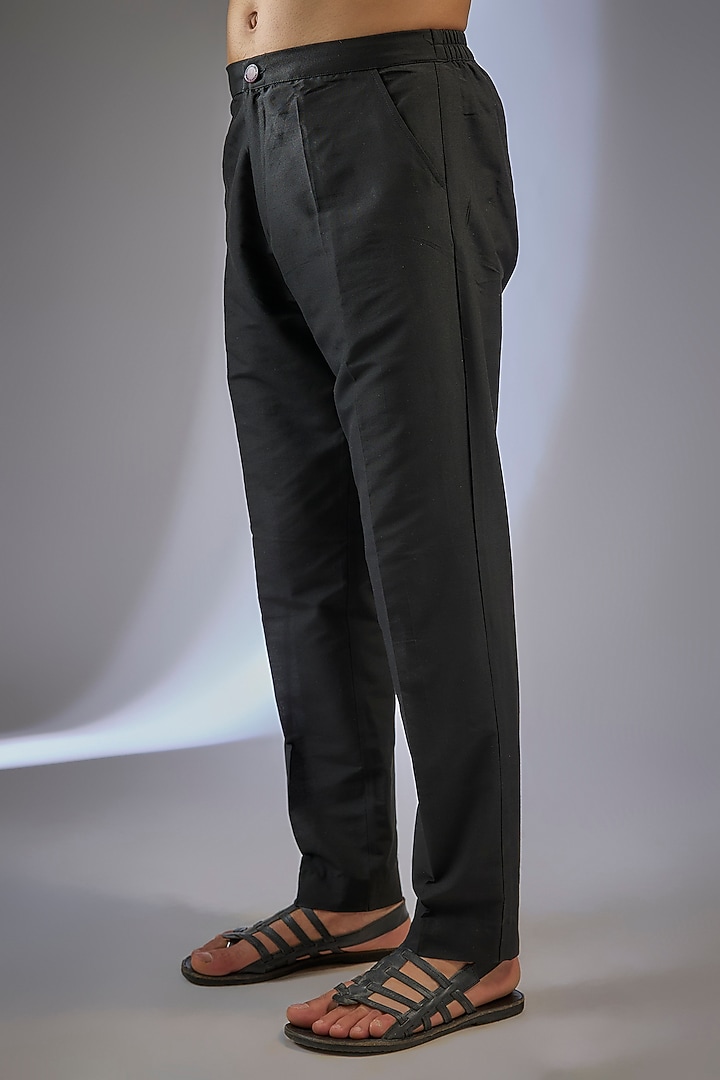 Silver Black Georgette Sequin Embroidered Kurta Set by Rabani & Rakha Men at Pernia's Pop Up Shop