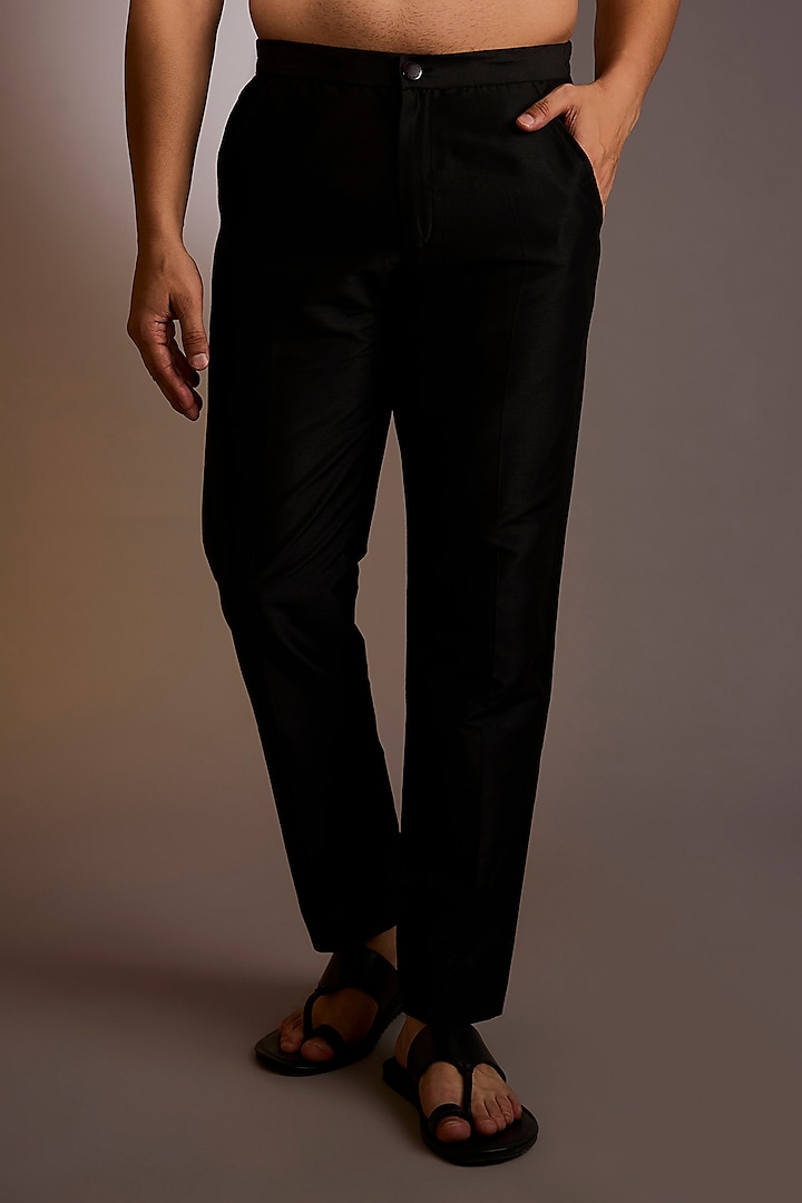 Black Georgette Sequins Work Kurta Set by Rabani & Rakha Men at Pernia's Pop Up Shop