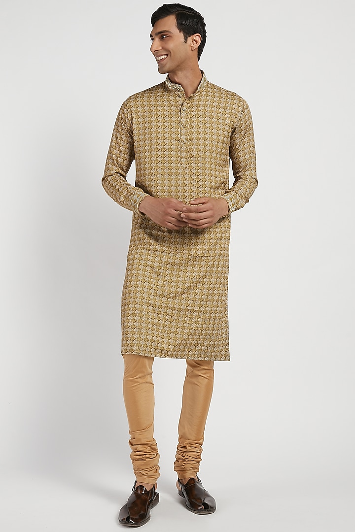 Gold Crepe Kurta Set by Rabani & Rakha Men at Pernia's Pop Up Shop