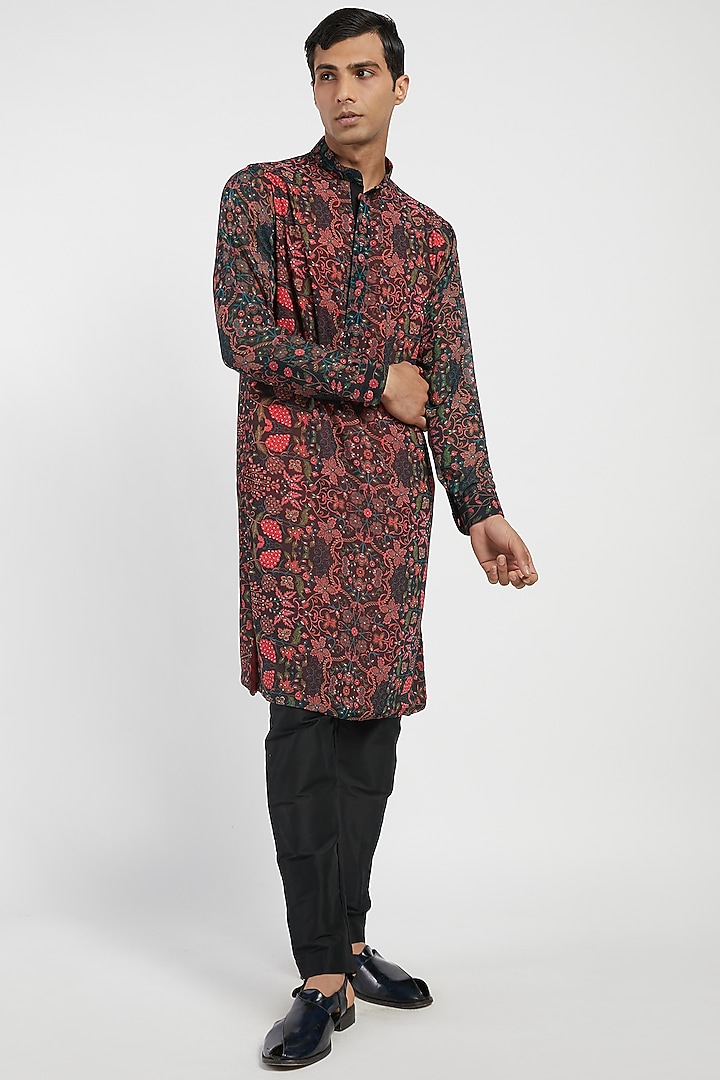 Black & Red Mughal Bagh Kurta Set by Rabani & Rakha Men at Pernia's Pop Up Shop