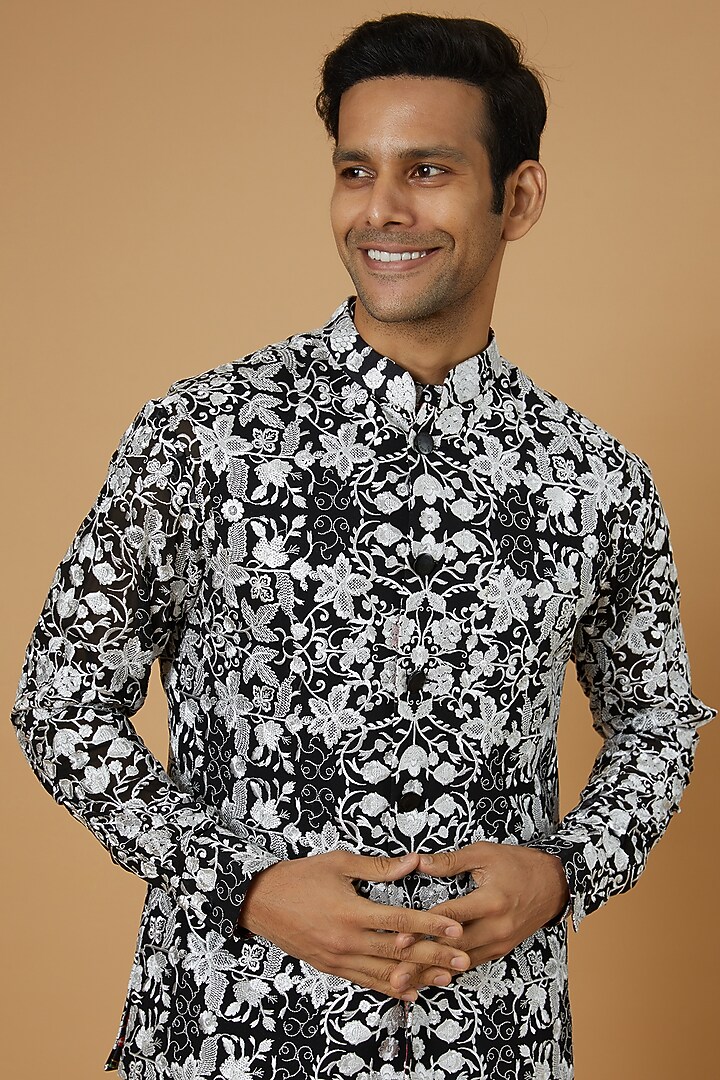 Black Georgette Embroidered Bundi Jacket With Kurta Set by Rabani & Rakha Men at Pernia's Pop Up Shop