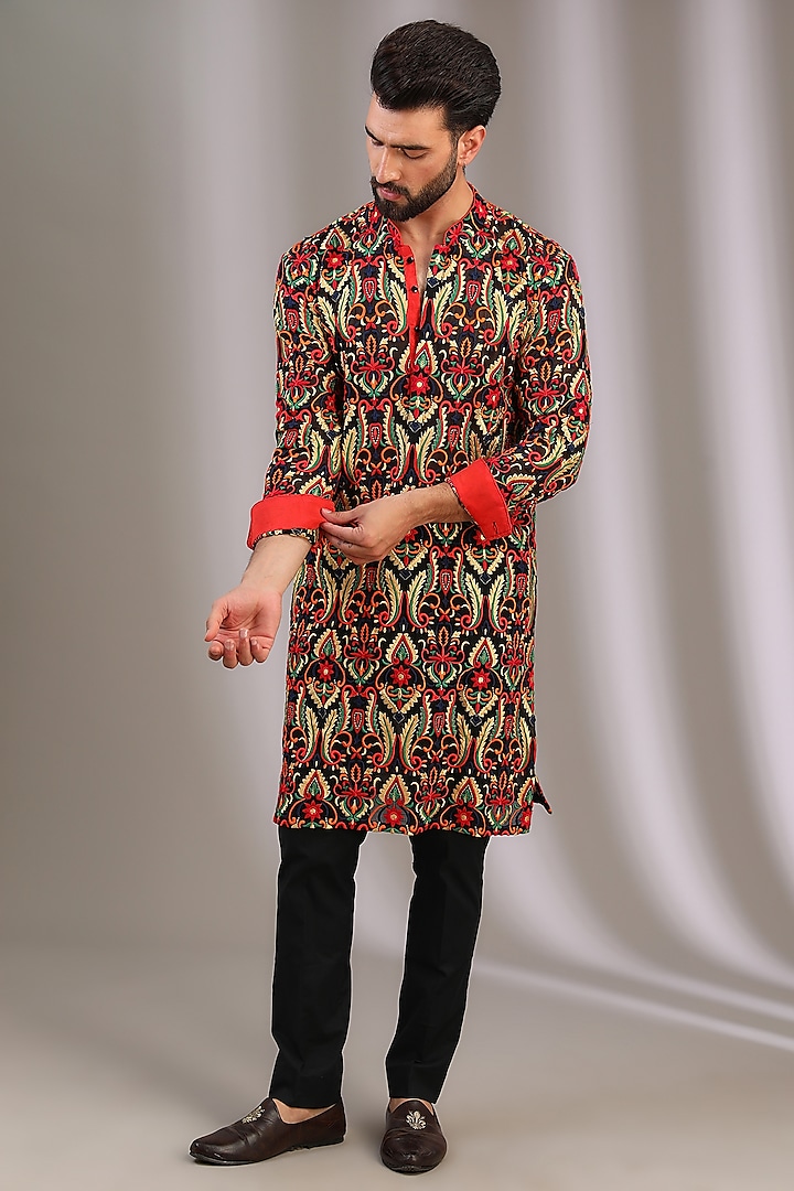 Black Georgette Resham Jaal Work Kurta Set by Rabani & Rakha Men at Pernia's Pop Up Shop