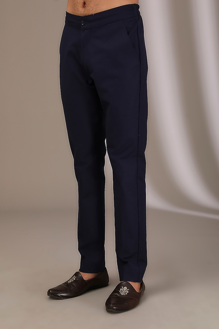 Blue Georgette Sequins Embroidered Kurta Set by Rabani & Rakha Men at Pernia's Pop Up Shop
