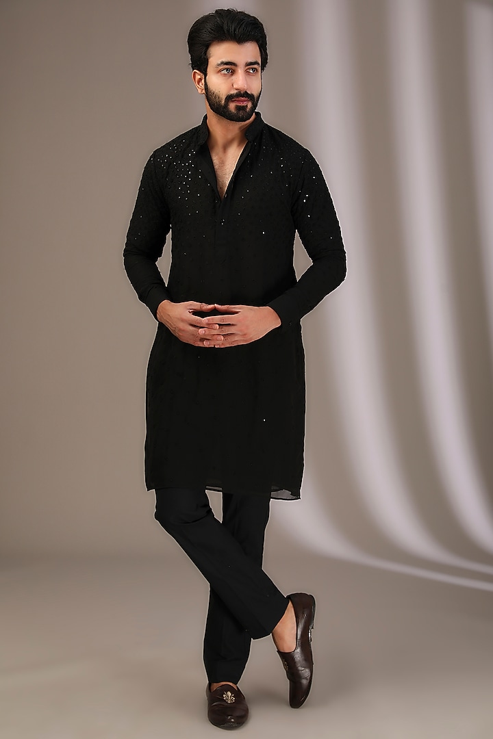 Black Georgette Thread & Sequins Embroidered Kurta Set by Rabani & Rakha Men at Pernia's Pop Up Shop