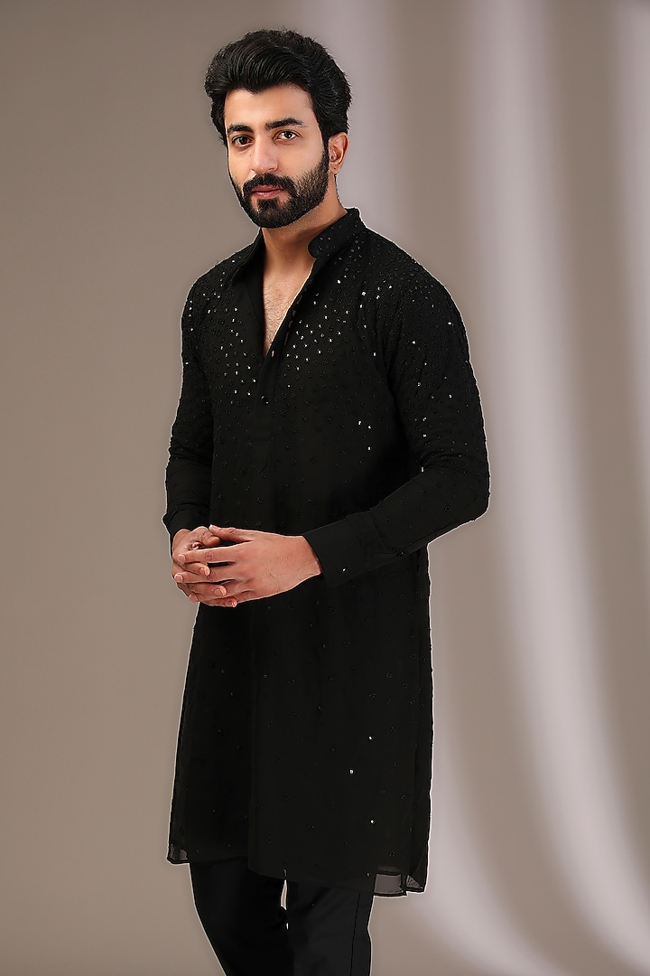 Black Georgette Thread & Sequins Embroidered Kurta Set by Rabani & Rakha Men at Pernia's Pop Up Shop
